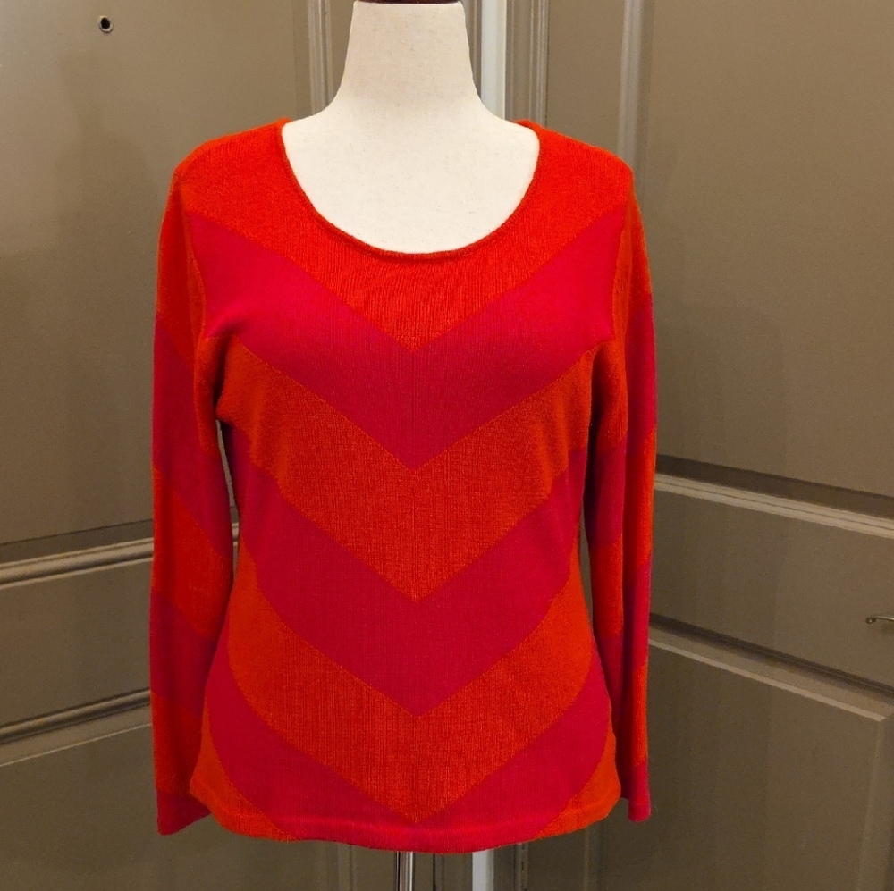 EUC Liz Claiborne Pink and Orange Chevron Sweater XL